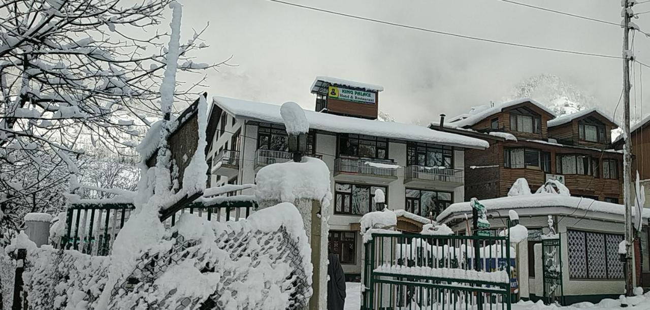 Hotel King Palace Pahalgām Esterno foto